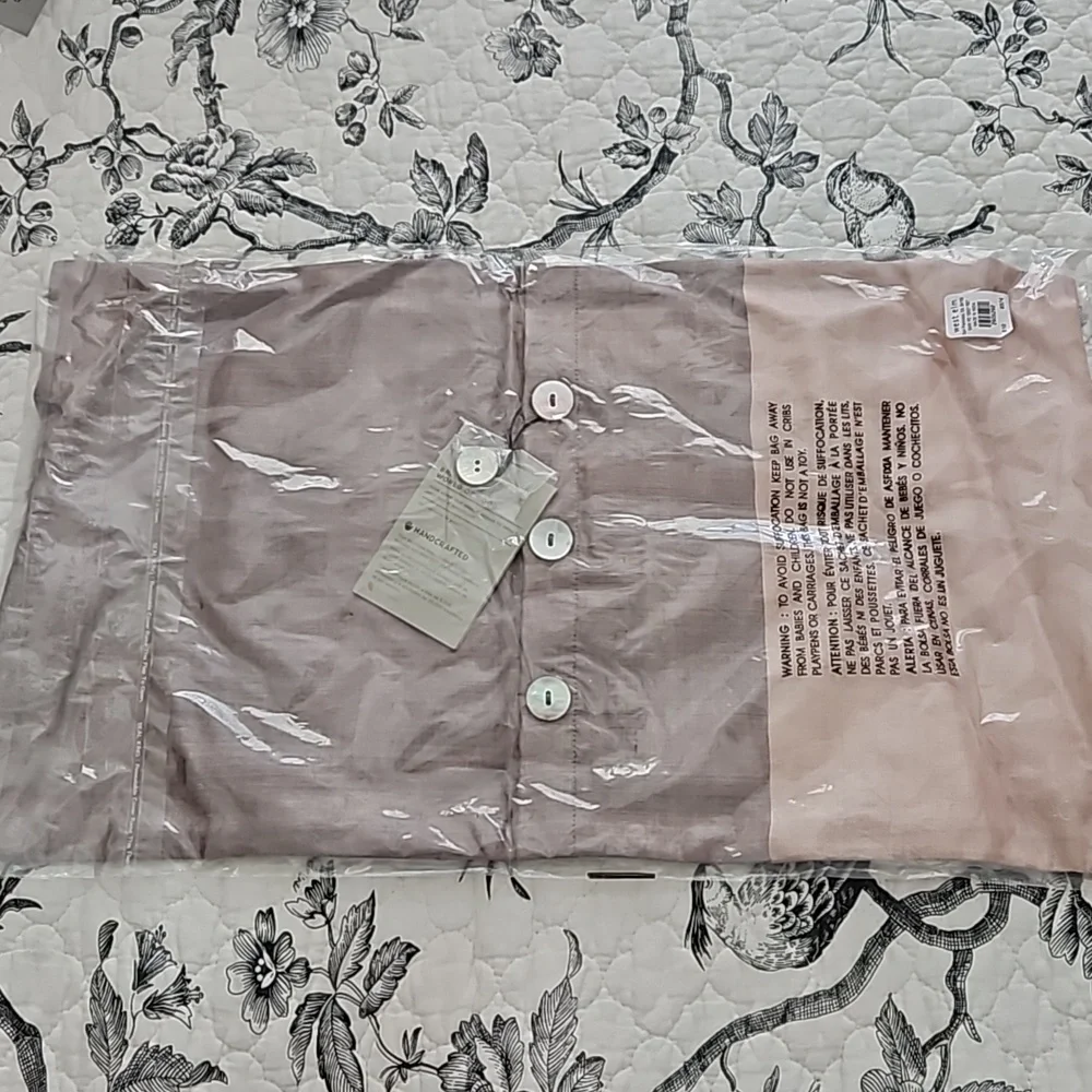NWT SILK SARI ACCENT PILLOW COVER & PILLOW INSERT